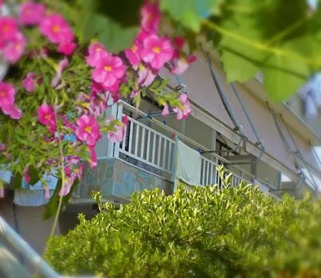 Dialekti Apartmanhotel Toróni