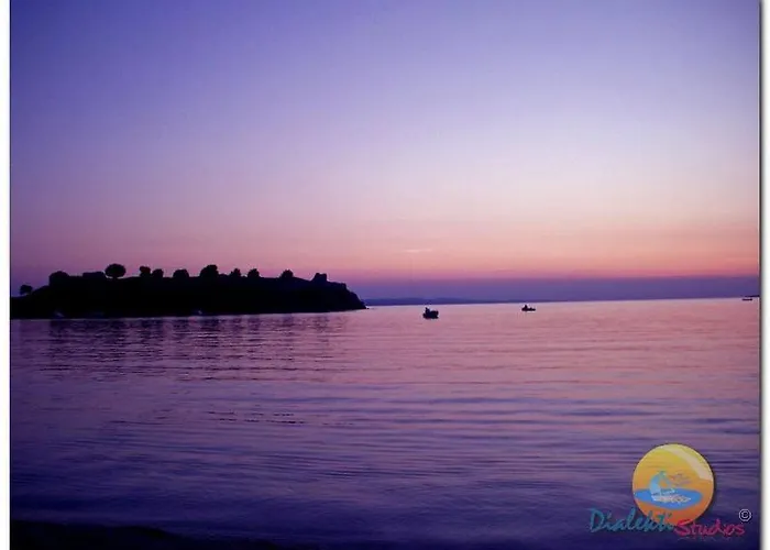 Dialekti Apartmanhotel 3*